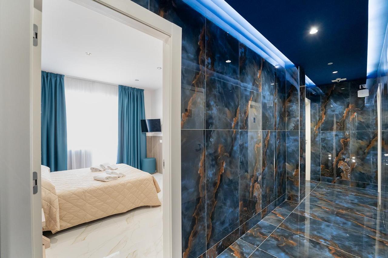 Affittacamere P.c. Boutique H. Vesuvius, Centro, By Clapa Group Napoli