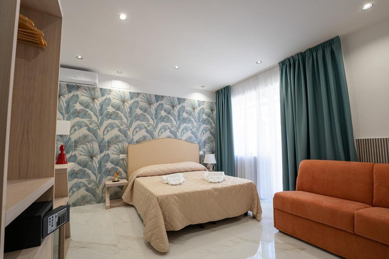 Affittacamere P.c. Boutique H. Vesuvius, Centro, By Clapa Group Napoli