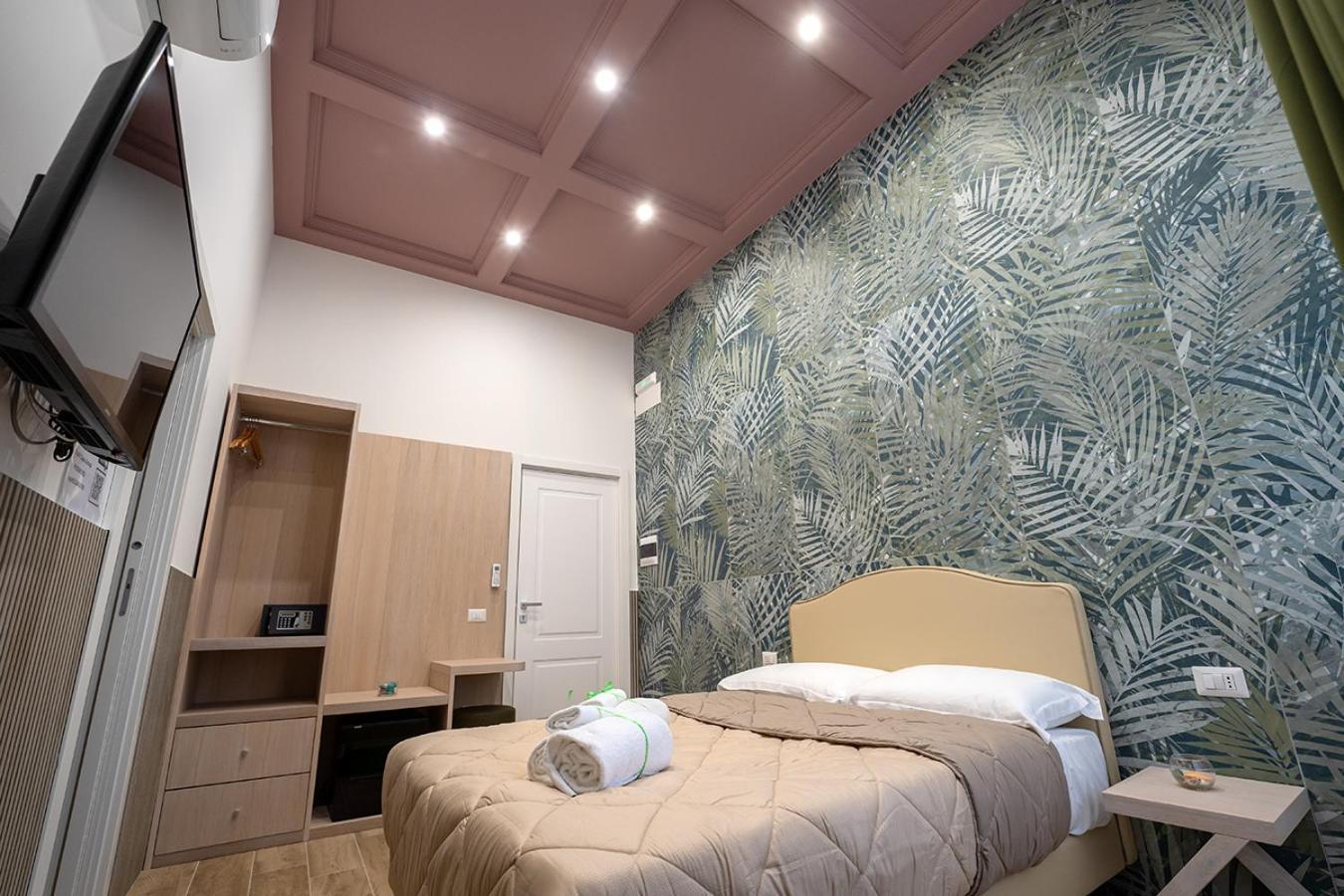 Affittacamere P.c. Boutique H. Vesuvius, Centro, By Clapa Group Napoli
