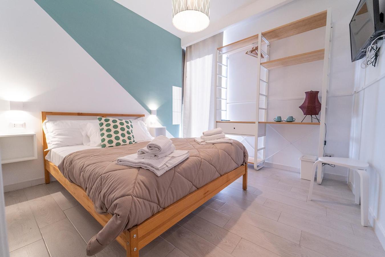 P.c. Boutique H. Vesuvius, Centro, By Clapa Group Affittacamere *
