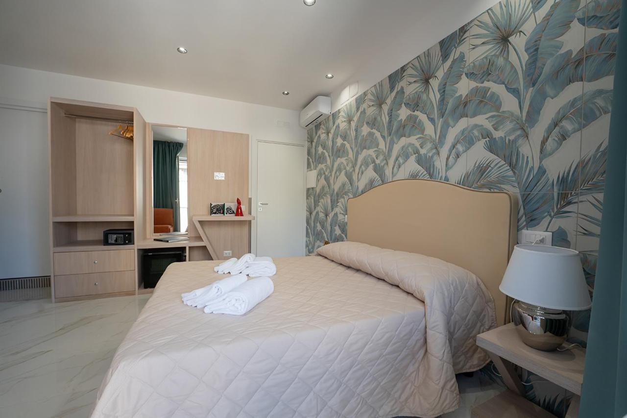 Guest house P.c. Boutique H. Vesuvius, Centro, By Clapa Group *